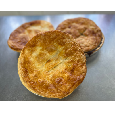 Freshly Baked Steak & Onion Pie (Large)